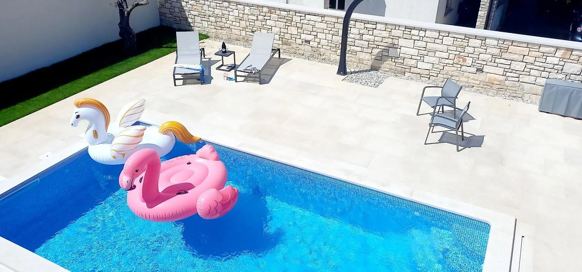 Villa Salvore - New Luxury House, Heated Pool, Near Beaches, Playroom - Istria Savudrija